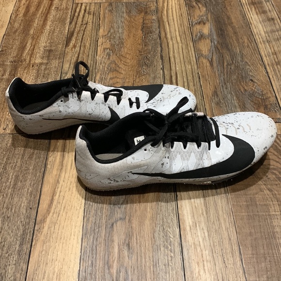 Nike Racing Shoes - Picture 3 of 7